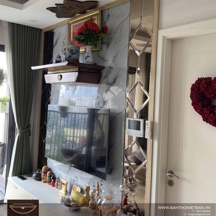 Ban Tho Treo Tuong Chung Cu Dcapital Mau Sang4.jpg