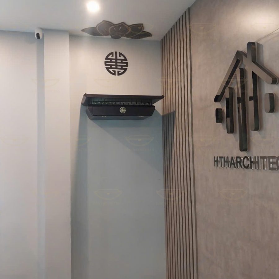 Ban Tho Treo Tuong Nghinh Loc Chup Xa